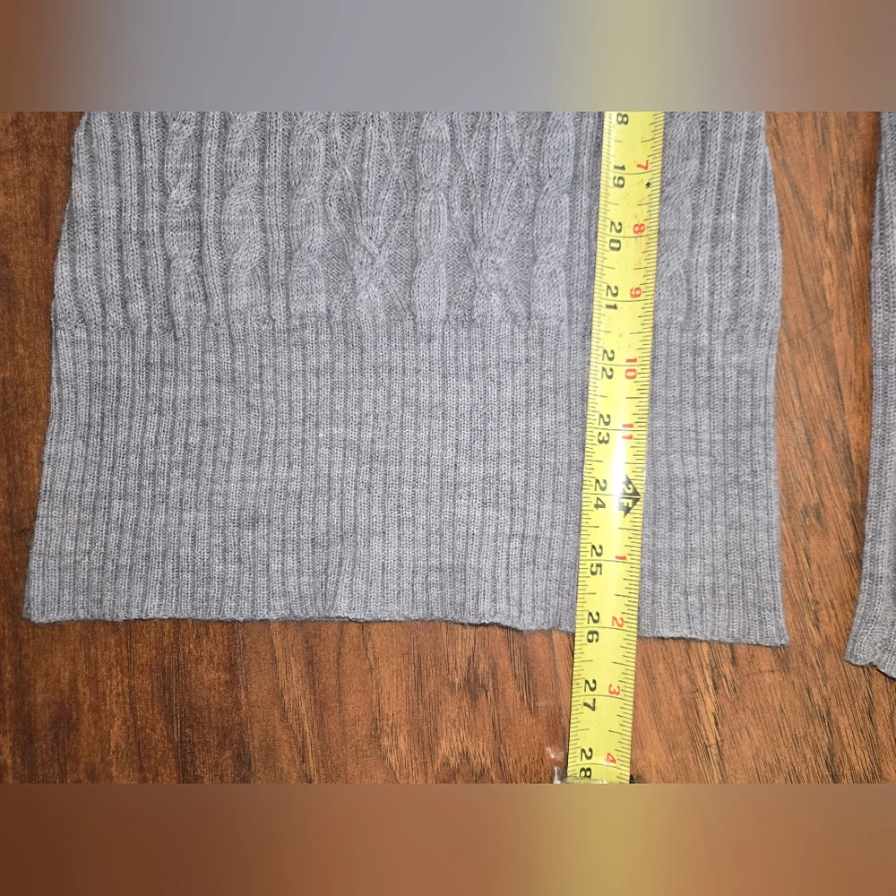 The Limited Gray V-Neck Casual Knit Sweater - Picture 5 of 7